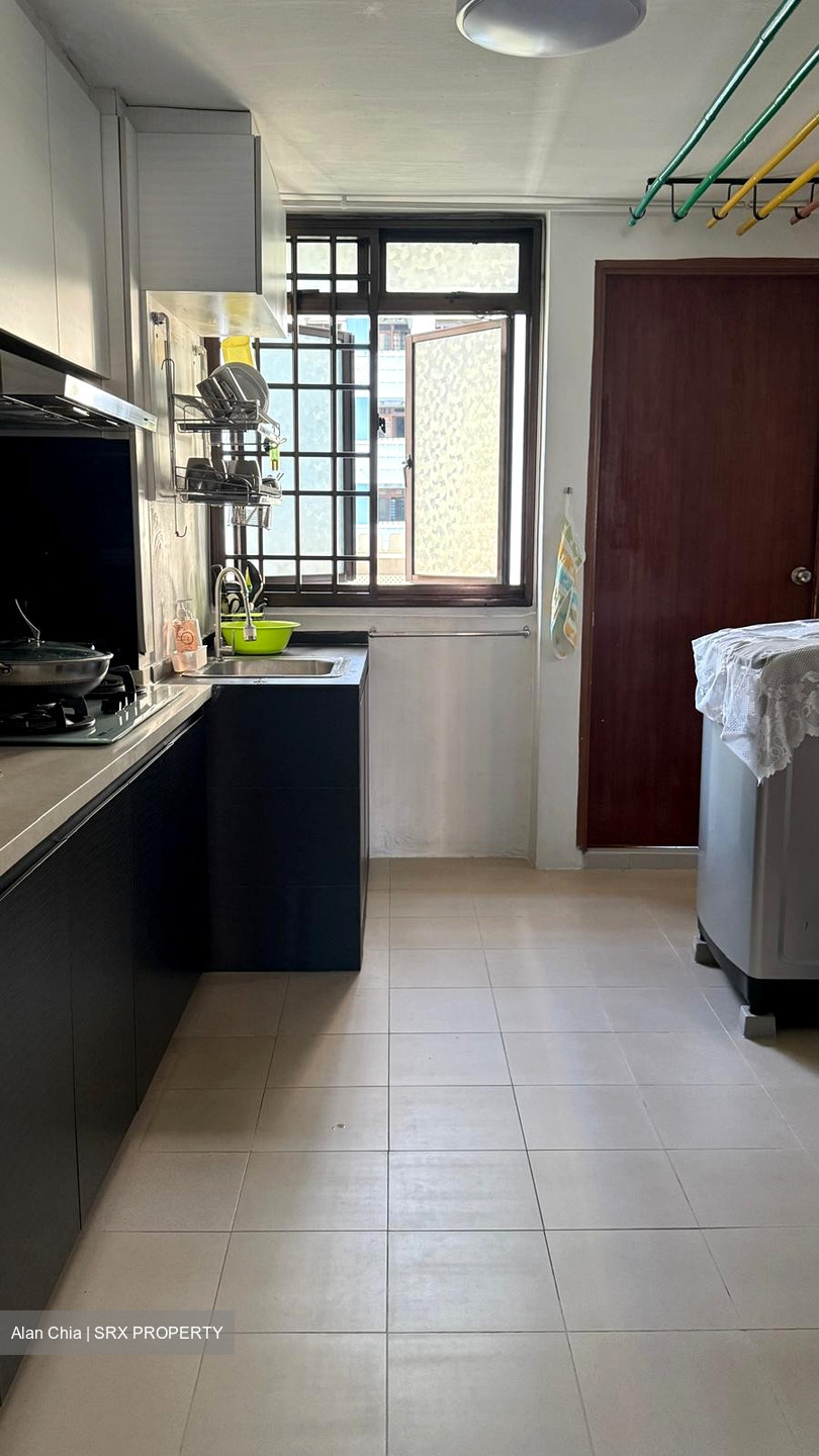 Blk 30 New Upper Changi Road (Bedok), HDB 3 Rooms #548811351